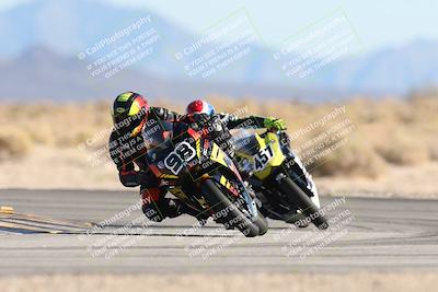 media/Dec-07-2025-CVMA (Sun) [[3e7d2de5dc]]/Race 9-Formula UL Shootout/